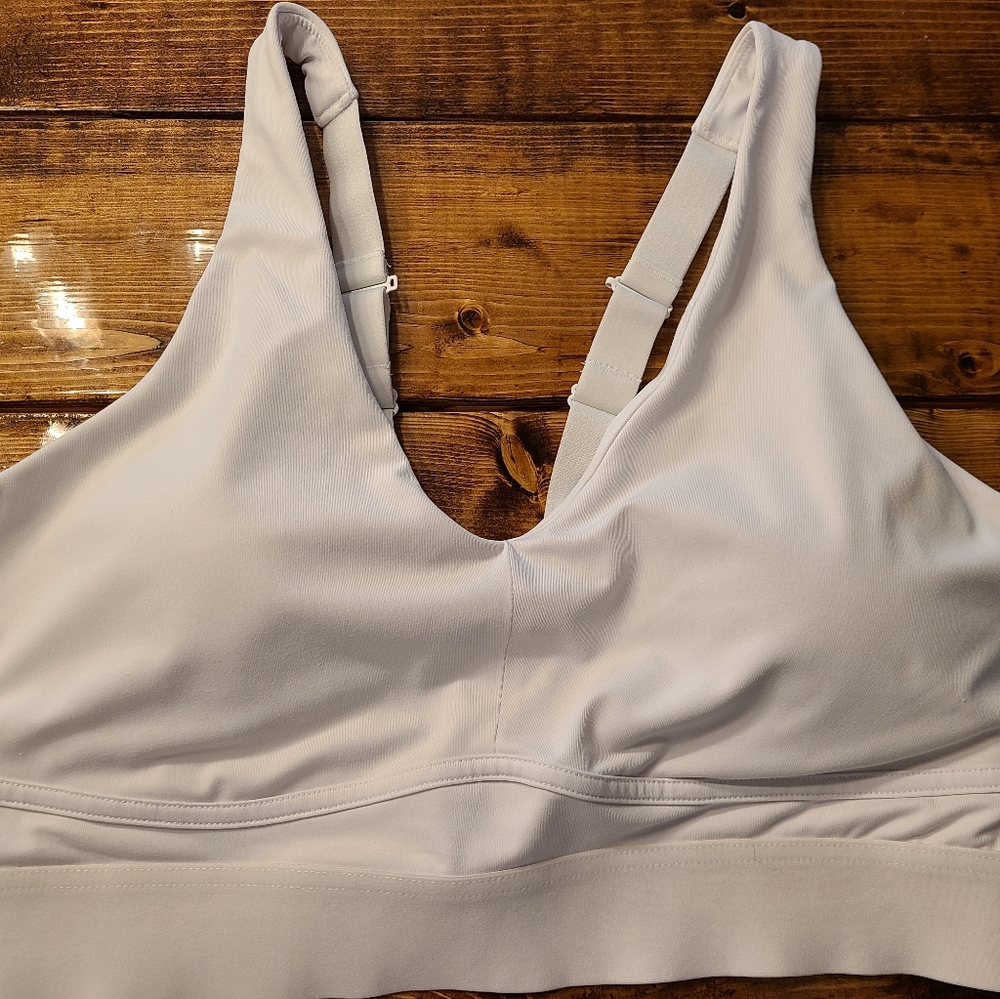 Fabletics All Day Every Day Bra